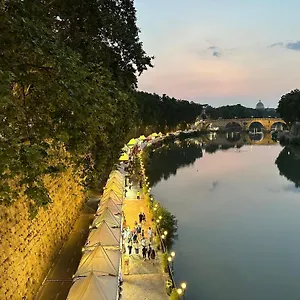 https://eden-luxury-boutique.it-romehotels.com